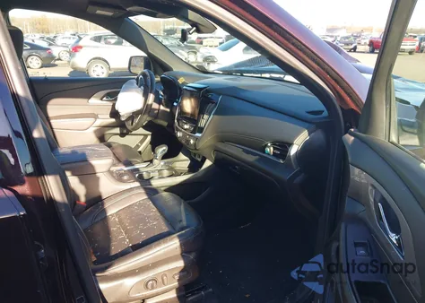 2022 Chevrolet Traverse Awd Lt Leather from USA, damaged, VIN 1GNEVHKW3NJ143556